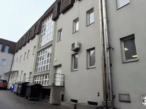 Pronájem obchodního prostoru, Boskovice, nám. Dr. Snětiny, 120 m2