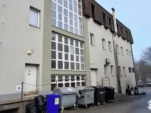 Pronájem obchodního prostoru, Boskovice, nám. Dr. Snětiny, 120 m2