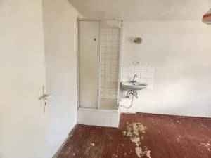 Prodej rodinného domu, Dubí, 302 m2