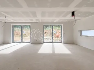 Prodej rodinného domu, Kamenice, Benešovská, 159 m2