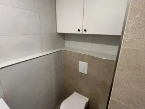 Pronájem bytu 3+1, Karlovy Vary - Stará Role, Hlávkova, 67 m2