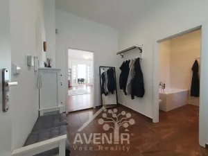 Pronájem bytu 4+kk, Jablonec nad Nisou, 28. října, 85 m2