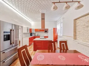 Prodej činžovního domu, Vejprty, náměstí T. G. Masaryka, 932 m2