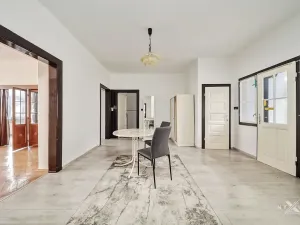 Prodej činžovního domu, Vejprty, náměstí T. G. Masaryka, 932 m2