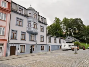 Prodej vícegeneračního domu, Vejprty, náměstí T. G. Masaryka, 932 m2