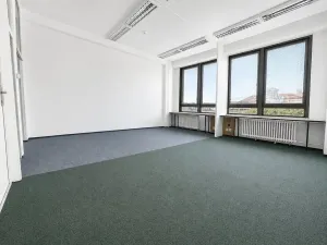 Pronájem kanceláře, Brno, Šujanovo náměstí, 95 m2