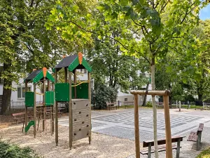 Pronájem bytu 2+kk, Praha - Žižkov, Křišťanova, 58 m2
