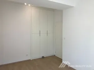 Pronájem bytu 2+kk, Zlín, Ševcovská, 61 m2
