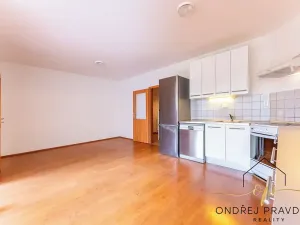Prodej bytu 2+kk, Praha - Prosek, Mimoňská, 60 m2