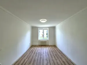 Pronájem bytu 2+kk, Štětí, U stadionu, 36 m2