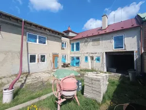 Prodej rodinného domu, Křelov-Břuchotín, Květinová, 240 m2