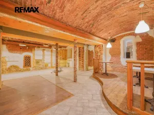 Pronájem obchodního prostoru, Plzeň, Bedřicha Smetany, 312 m2
