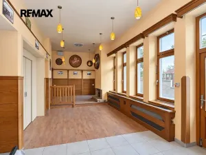 Prodej obchodního prostoru, Beroun, Třída Míru, 456 m2