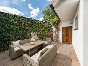 Prodej apartmánu, Hluboká nad Vltavou, 174 m2