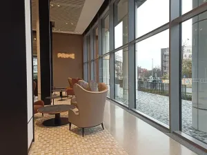 Pronájem obchodního prostoru, Praha - Nusle, Lomnického, 57 m2