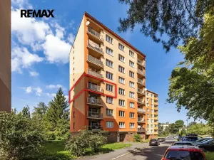 Prodej bytu 4+1, Karlovy Vary, Modenská, 77 m2
