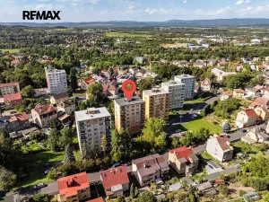 Prodej bytu 4+1, Karlovy Vary, Modenská, 77 m2