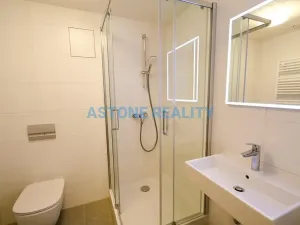 Pronájem bytu 1+kk, Praha - Modřany, Kolmanova, 37 m2