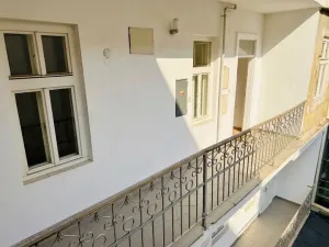 Pronájem bytu 3+1, Praha - Žižkov, Seifertova, 80 m2