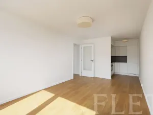 Pronájem bytu 2+kk, Praha - Michle, Ohradní, 43 m2