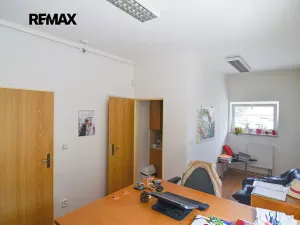 Prodej skladu, Bzenec, 600 m2