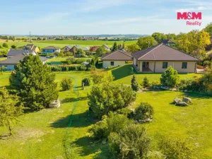 Prodej rodinného domu, Cvrčovice, Školní, 178 m2