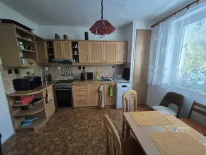 Prodej bytu 3+1, Nová Ves pod Pleší, 77 m2