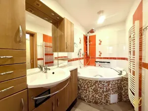 Prodej rodinného domu, Straky, 122 m2