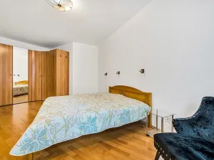 Pronájem bytu 3+1, Praha, Na hřebenech I, 112 m2