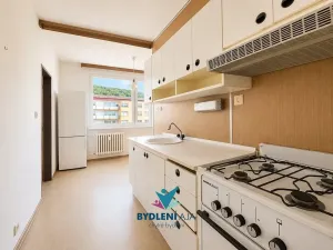 Prodej bytu 2+1, Krupka, Karla Čapka, 62 m2