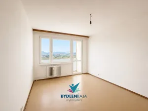 Prodej bytu 2+1, Krupka, Karla Čapka, 62 m2