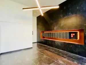 Pronájem bytu 1+kk, Praha - Vysočany, Střídavá, 36 m2