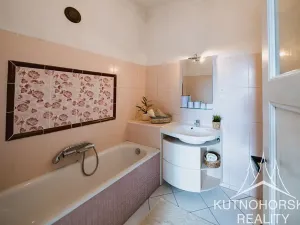 Prodej rodinného domu, Velenka, 414 m2