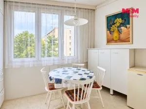 Pronájem bytu 2+1, Karlovy Vary - Drahovice, Gagarinova, 60 m2