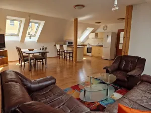 Prodej rodinného domu, Střílky, Koryčanská, 283 m2
