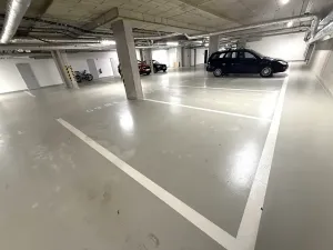 Pronájem garáže, Brno, třída Generála Píky, 12 m2