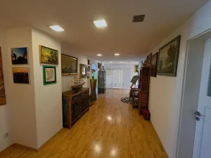 Prodej bytu 4+1, Praha - Dejvice, Evropská, 142 m2