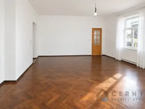 Pronájem bytu 3+1, Liberec, 8. března, 110 m2