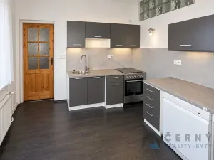 Pronájem bytu 3+1, Liberec, 8. března, 110 m2
