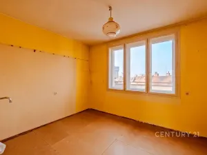 Prodej bytu 3+kk, Praha - Kobylisy, Nad Šutkou, 66 m2