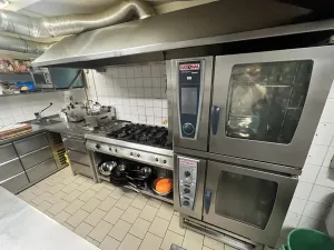 Pronájem restaurace, Brno, Purkyňova, 243 m2