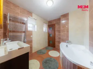 Prodej rodinného domu, Nová Role, Chodovská, 160 m2