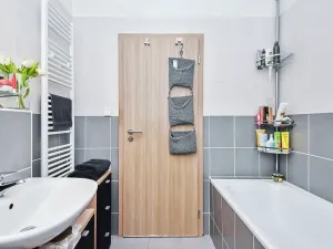 Prodej bytu 1+kk, Kladno, Jaroslava Holečka, 36 m2