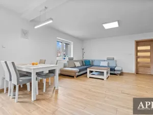 Prodej rodinného domu, Pašovice, 228 m2