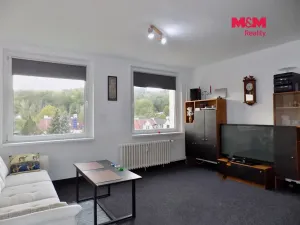 Prodej bytu 1+kk, Ústí nad Labem - Krásné Březno, V Oblouku, 31 m2