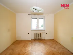 Prodej bytu 2+1, Hradec Králové, Ladova, 60 m2