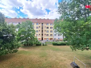 Prodej bytu 2+1, Hradec Králové, Ladova, 60 m2