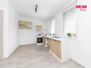 Prodej bytu 3+1, Břeclav, Kpt. Jaroše, 93 m2