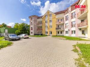 Prodej bytu 3+1, Břeclav, Kpt. Jaroše, 93 m2