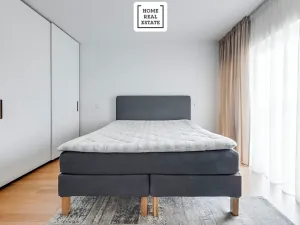 Pronájem bytu 2+kk, Praha - Smíchov, Kobrova, 100 m2